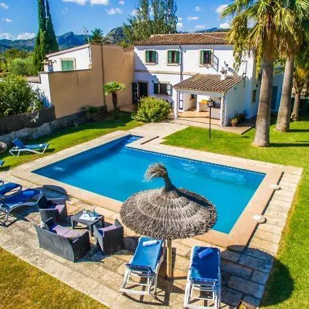 Holiday Sleeps 12 With Pool Air Con And Wifi